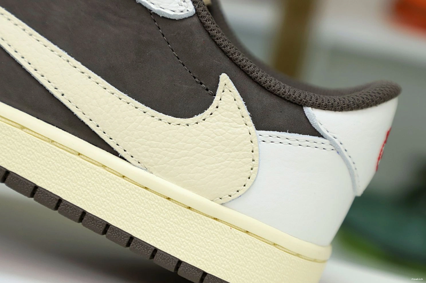 MOCHA REVERSE X 1 JORDAN OG TRAVIS AIR LOW SCOTT 0929